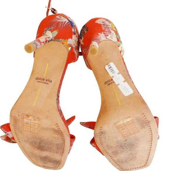 𝅺💝(3/$25) Dolce Vita Slingback Floral Heels - Picture 3 of 4